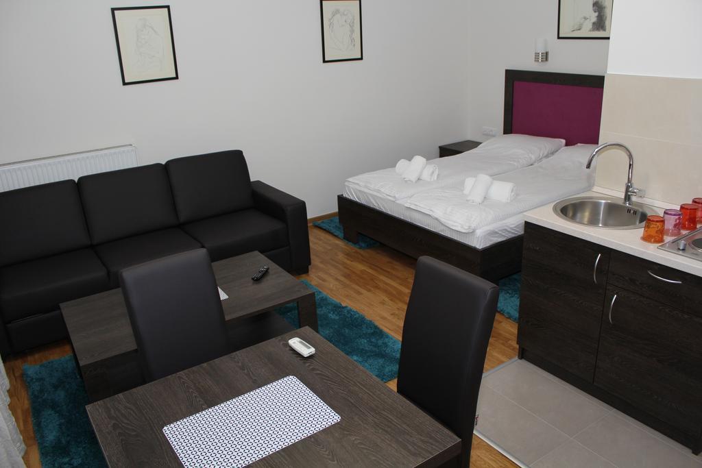 Wake Up Apartments And Rooms 베오그라드 외부 사진