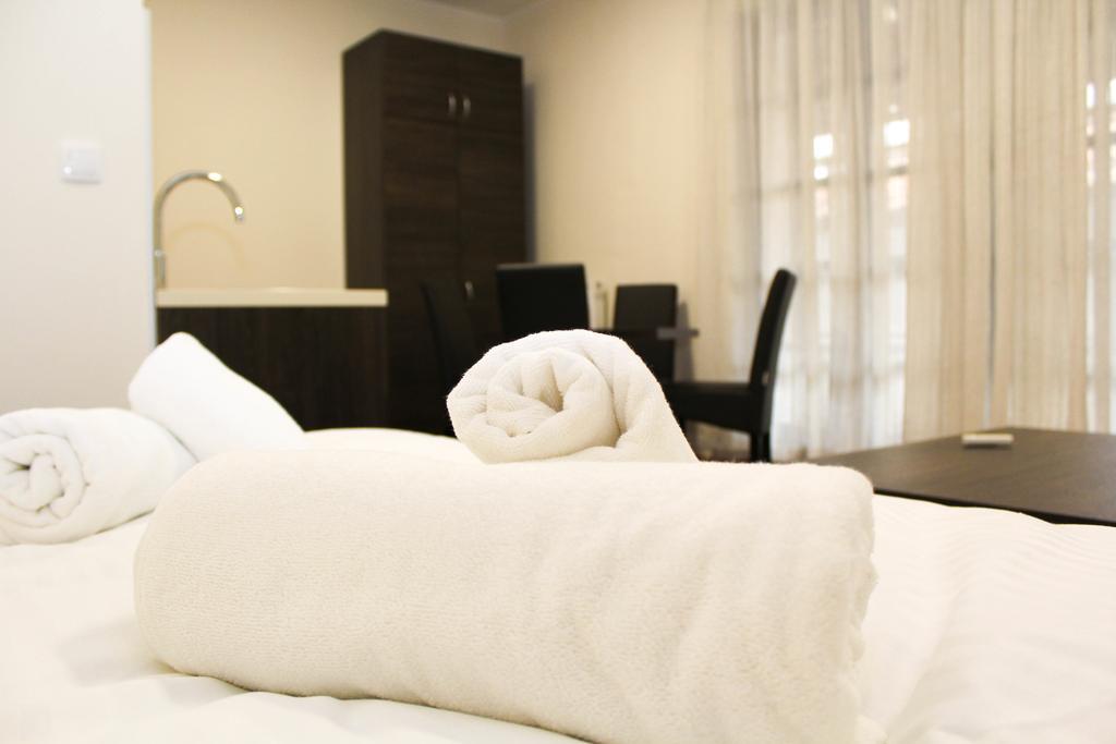 Wake Up Apartments And Rooms 베오그라드 외부 사진